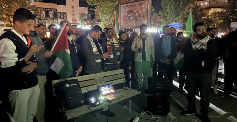 Nevşehir ve Niğde'de Küresel Sumud Filosu'na Destek Gösterileri