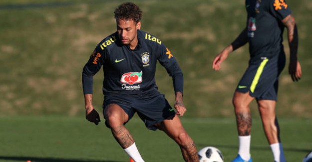 Neymar Dünya Kupasını Bekliyor!