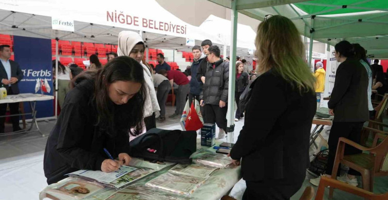 Niğde'de Kariyer ve İstihdam Buluşması