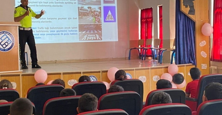 Niğde'de Öğrencilere Trafik Eğitimi Verildi