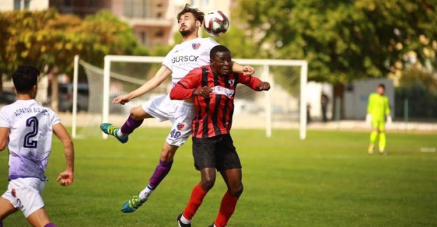 Nijeryalı Futbolcu Kalp Krizi Sonucu Hayatını Kaybetti!