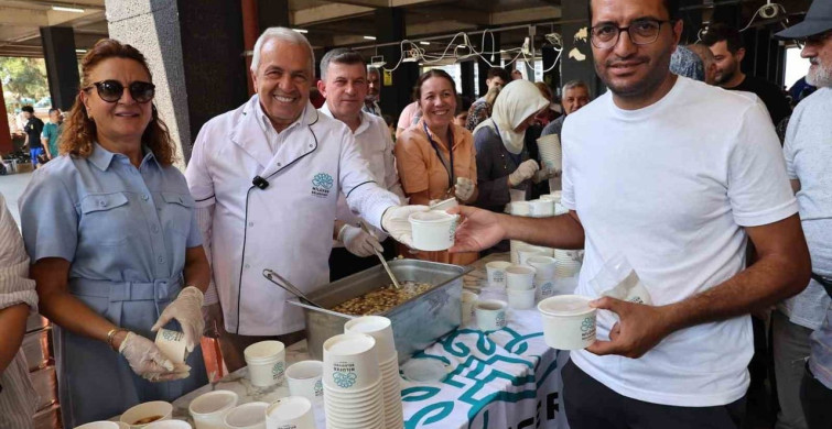 Nilüfer’de aşure geleneği devam ediyor