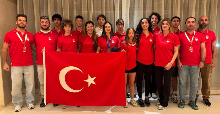 Nurhayat Güven, Gençler Dünya Şampiyonası'nda Bronz Madalya Kazandı