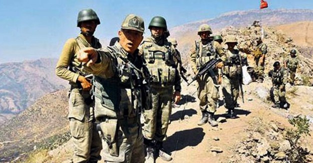O Komutan PKK'nın Tepesine 'Balyoz' Gibi İndi