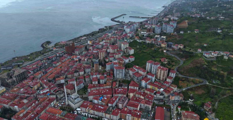 Of'un Dünya Kupası Gururu: Oflu Başkanlar ve Milli Takım Başarısı