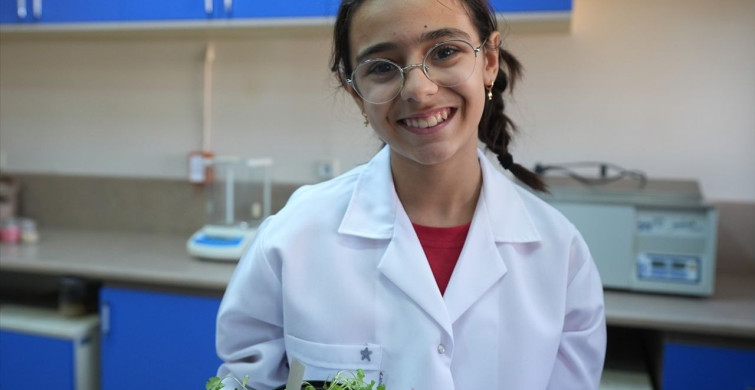 Öğrenciler Yeşil Vatan İçin Tohum Topu Projesini İnceledi