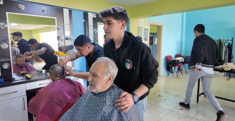 Öğrencilerden Yaşlılara Bayram Tıraşı