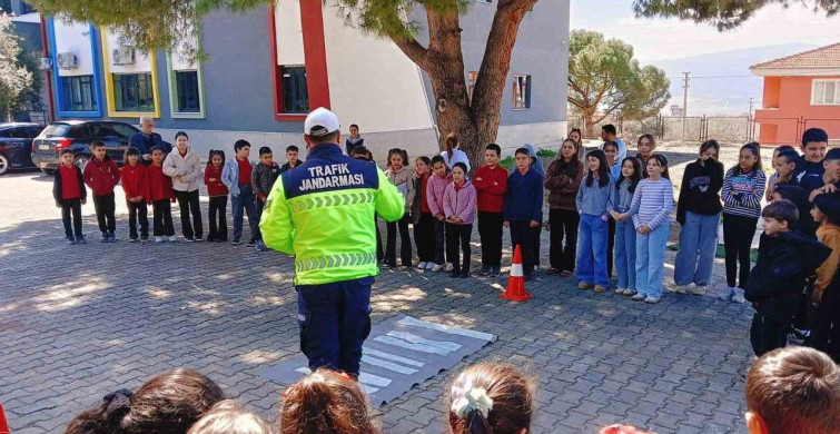 Öğrencilere Trafik Bilinci Eğitimi