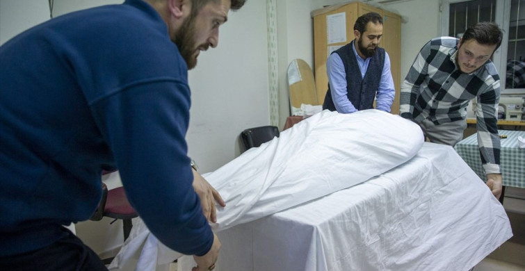 Öğretmenin Deprem Tecrübesi: Cenaze Hizmetleri Eğitimi