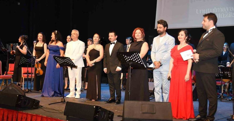 Öğretmenlerden Yeşilçam’ın unutulmaz film şarkıları