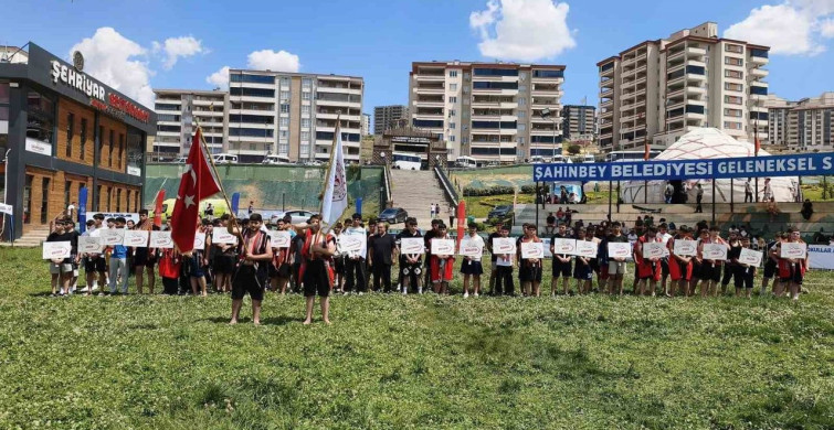 Okul Sporları Aba Güreşi Türkiye Şampiyonası Şahinbey'de Başladı