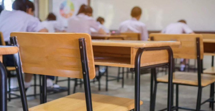 Okul tatil süreleri uzatıldı mı? Okullar yarın açılıyor mu, ne zaman açılacak? MEB’den son dakika açıklaması