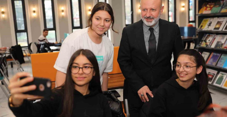 Okuyan Bir Nesil İçin Hizmet