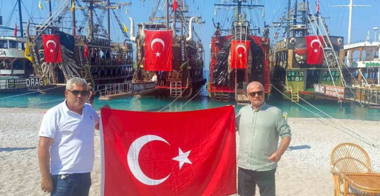 Ölüdeniz'de 1 Temmuz denizcilik ve kabotaj bayramı coşkuyla kutlandı