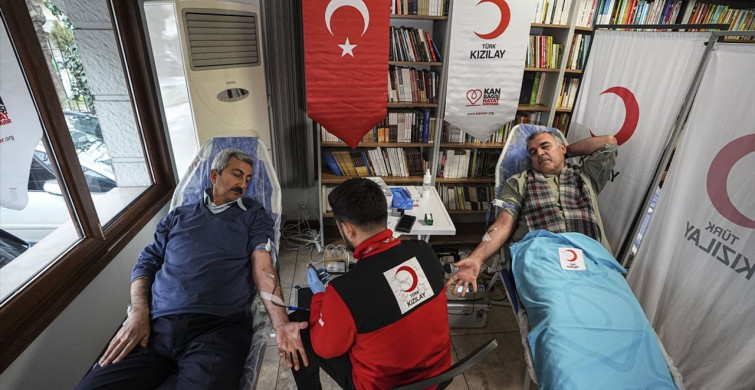 ÖNDER İmam Hatipliler Derneği'nden Kan Bağışı Kampanyası