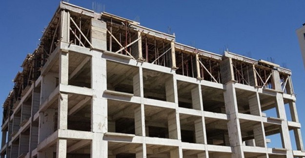 Onlarca Kiloluk Sunta İşçinin Üzerine Düştü