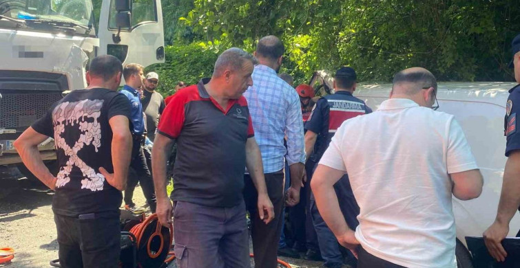 Ordu'da Çöp Kamyonu ile Ticari Araç Çarpıştı: 1 Yaralı