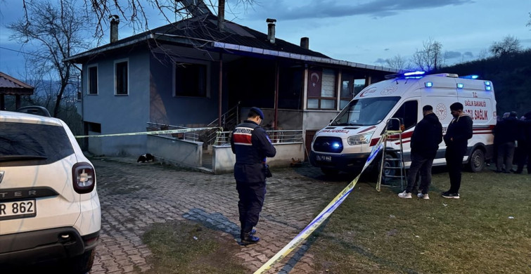 Ordu'da Korkunç Cinayet: 81 Yaşındaki Adam Bıçaklandı