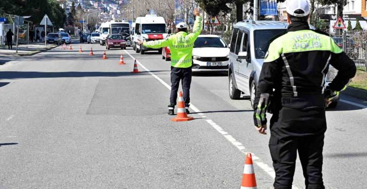 Ordu'da Trafik Denetimleri Hız Kesmeden Devam Ediyor