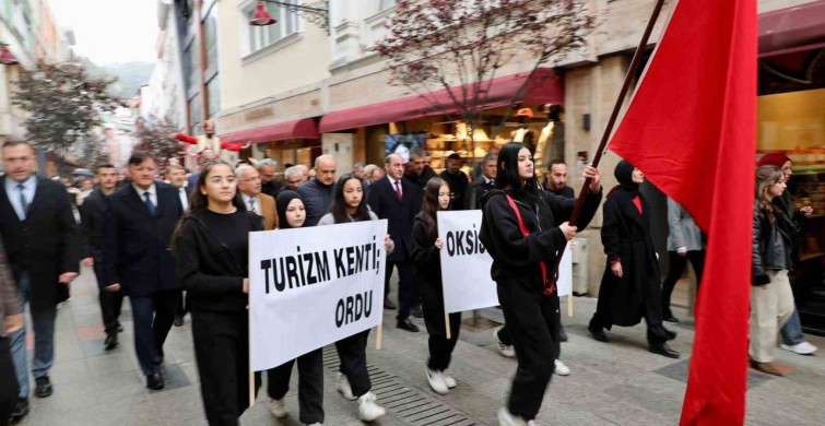 Ordu'da Turizm Haftası Coşkulu Bir Kortejle Başladı