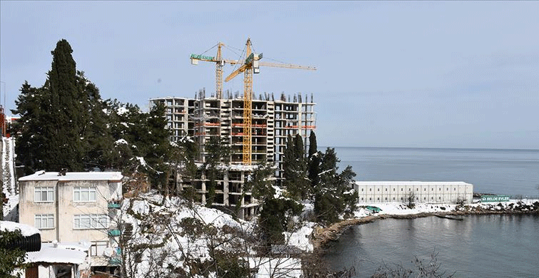 Ordu'da Üst Ölçekli İnşaat Halindeki Binaların Yıkımına Başlandı
