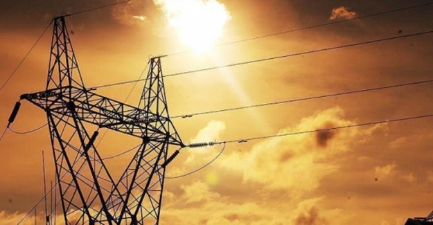  Ordu'daki Fırtına Enerji Nakil Hatlarına Zarar Verdi!