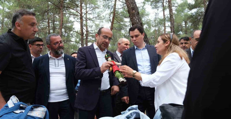 Orhaneli’de yıl sonu sergisi ve çocuk şenliği renkli görüntüler sundu