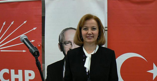 Orhangazi'nin İYİ Parti'ye Bırakılmasının Ardından CHP İlçe Yönetimi Toplu Olarak İstifa Etti
