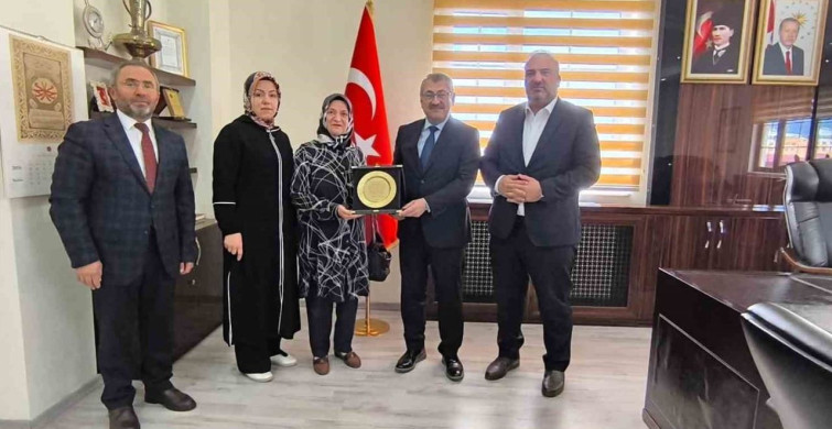 Örnek Bağışla Yükselen İman Gelişimi