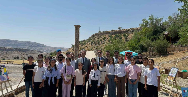 Ortaokul öğrencilerinin yıl sonu resim sergisi cendere köprüsü’nde açıldı