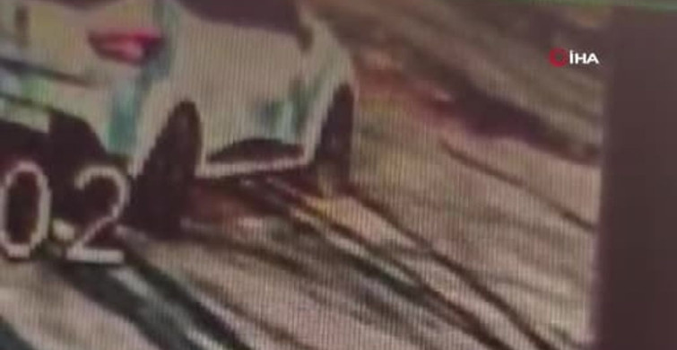 Ortaokul Öğrencisi 1.5 Metrelik Çukura Düştü