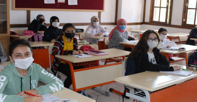Ortaokullarda sınıfta kalma var mı? Kaç zayıfı olan öğrenci sınıfta kalır?