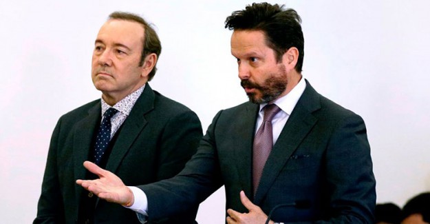 Oscar Ödülü Sahibi Kevin Spacey Hakim Karşısına Çıktı