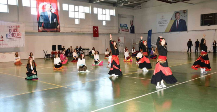 Osmaneli'de 19 Mayıs Bayramı Coşkuyla Kutlandı