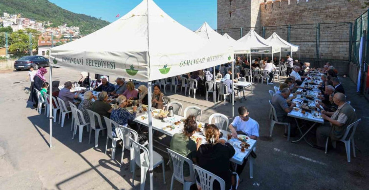 Osmangazi Belediye Başkanı Erkan Aydın, Alacahırka Mahallesi'nde Talep ve Önerileri Dinledi