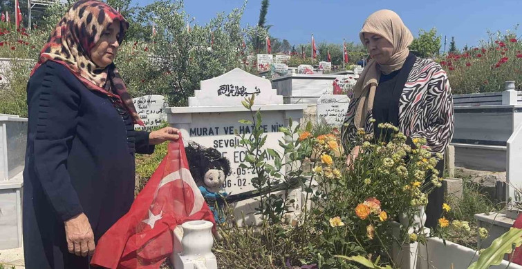 Osmaniye Deprem Şehitliğinde Kurban Bayramı Duygusal Anlarla Geçti