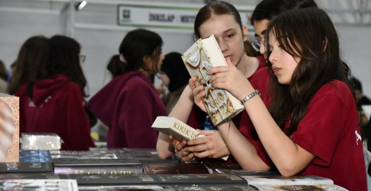 Osmaniye Kitap Fuarı 2023: Edebiyat ve Gençlere İlham
