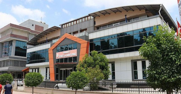 Osmaniye Ticaret Odasına Silahlı Saldırı! MHP Vekilinin Kardeşi Hayatını Kaybetti