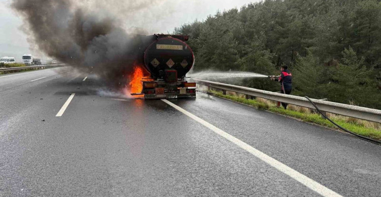 Osmaniye'de Akaryakıt Tankerinde Yangın Kontrol Altına Alındı