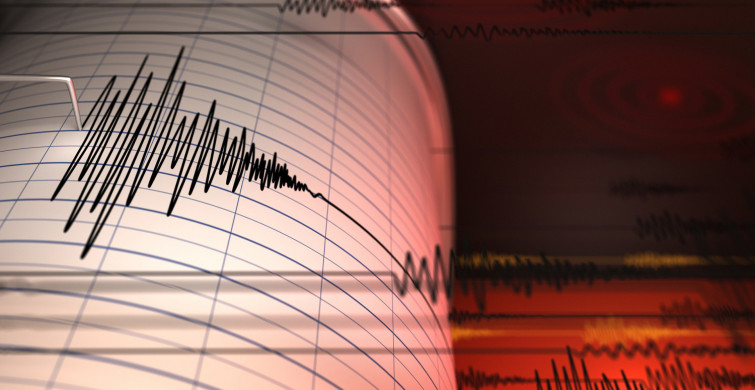 Osmaniye'de korkutan deprem! Vatandaşlar sokağa döküldü sarsıntı çevre illerden de hissedildi