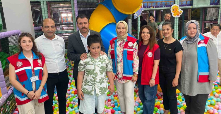 Osmaniye’de özel bireyler karne sevincini şenlikle yaşadı