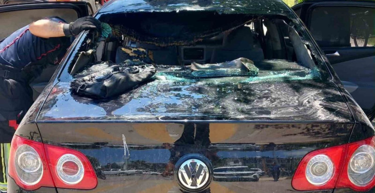 Osmaniye'de park halindeki otomobilde yangın çıktı