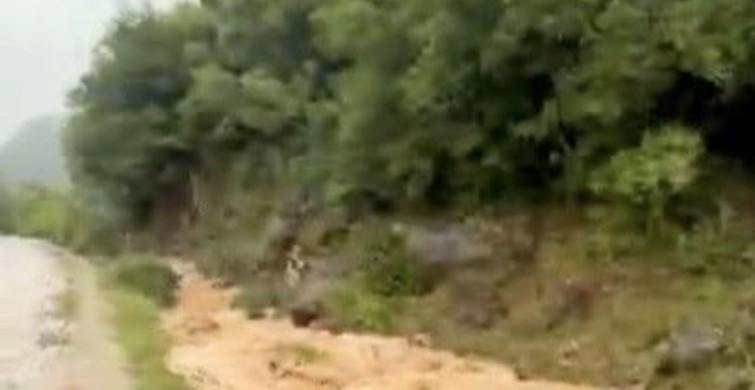 Osmaniye'de sağanak yağış sonrası dereler taştı
