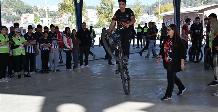 Osmaniye'de Sağlıklı Yaşam İçin Bisiklet Turu