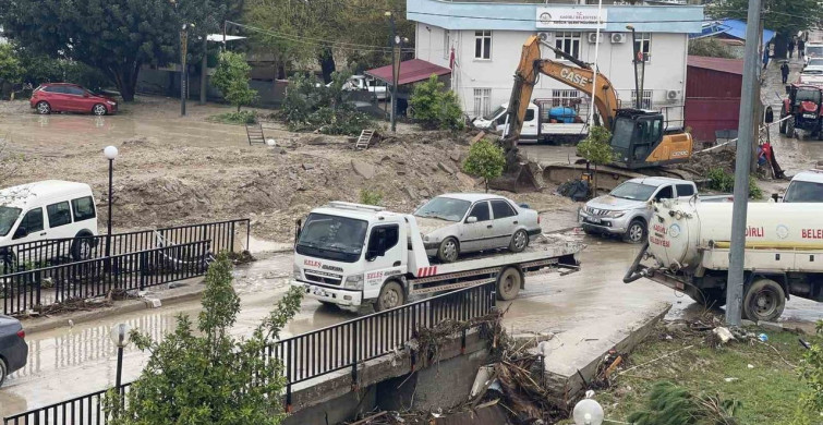 Osmaniye'de Sel Yağmurları Sonrası Ekipler Çalışmalara Devam Ediyor