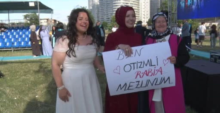 Otizm engel tanımadı, genç müzisyen üniversiteden mezun oldu