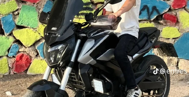 Otomobille Çarpışan Motosiklet Sürücüsü Hayatını Kaybetti