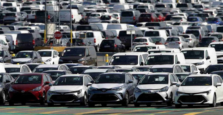 Otomobillerde fiyat değişikliği yapıldı! İkinci el ve sıfır araçlara zam geldi