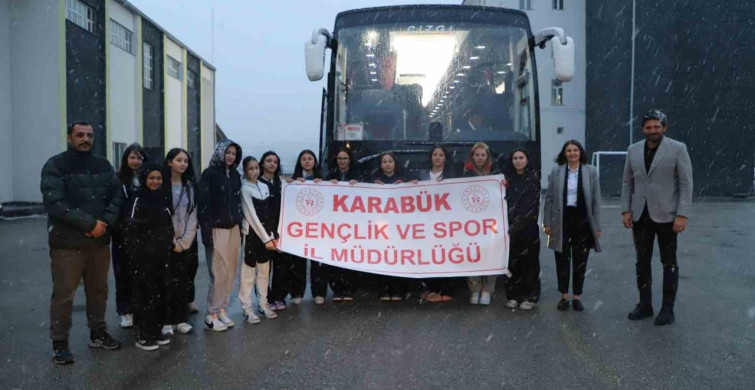 Ovacık Gençleri Çanakkale'ye Uğurlandı