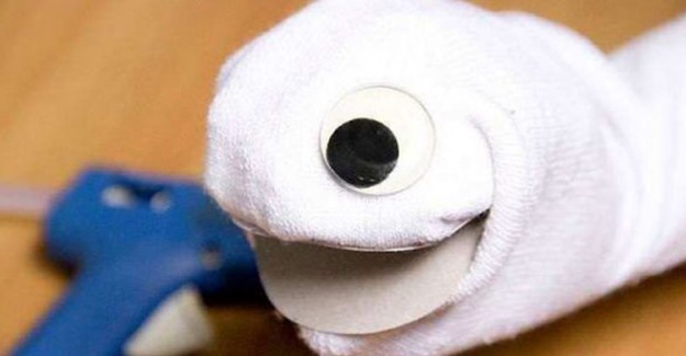 Oyun Çağındaki Çocuklara Çoraptan Kukla Yapma Tüyoları